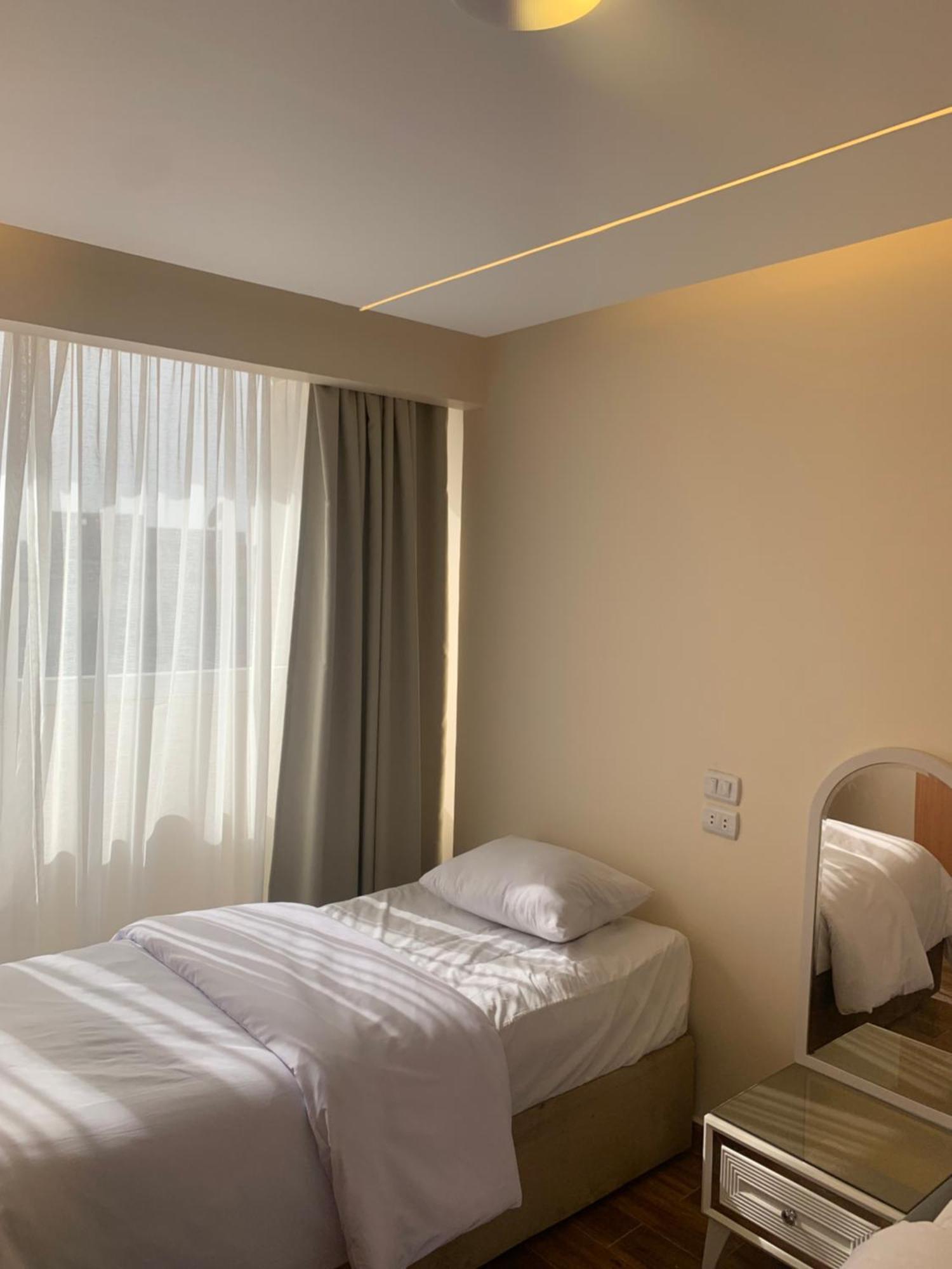 Memphis Pyramids View Hotell Nazlet el-Sîsi Eksteriør bilde